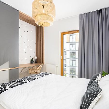 Dots Apartments Rakowicka クラクフ エクステリア 写真