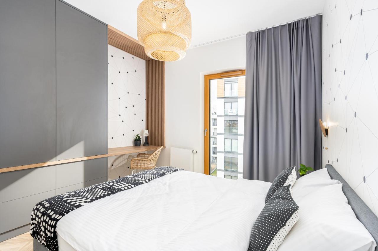 Dots Apartments Rakowicka クラクフ エクステリア 写真